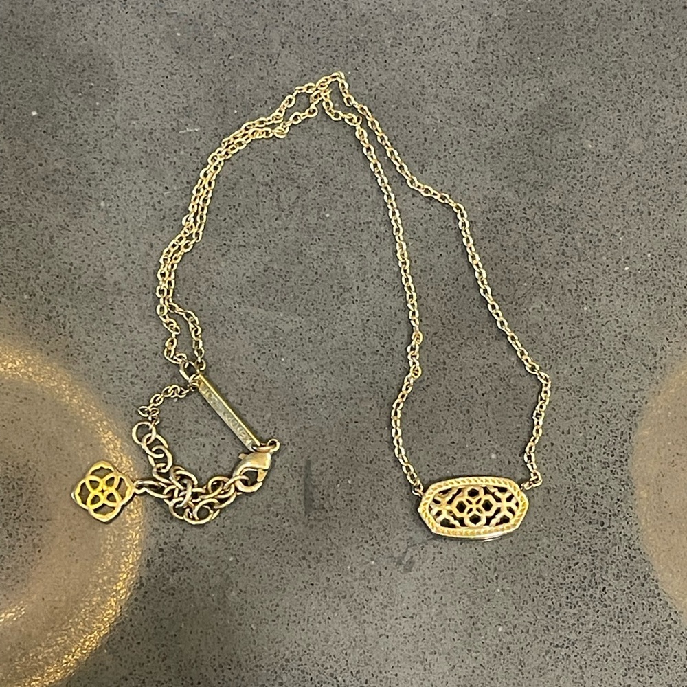 Kendra Scott Elisa Pendant Necklace | Gold